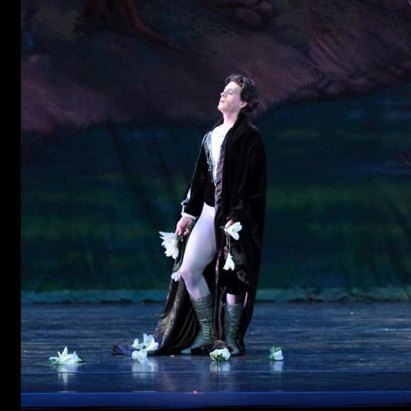 Meet your Posher, Joshua - Picture 1 of 1